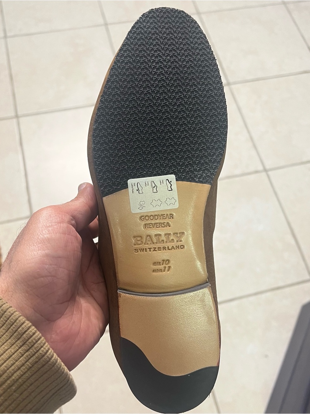 Bally Olive and Chocolate Leather Loafers - Picture 4 of 9